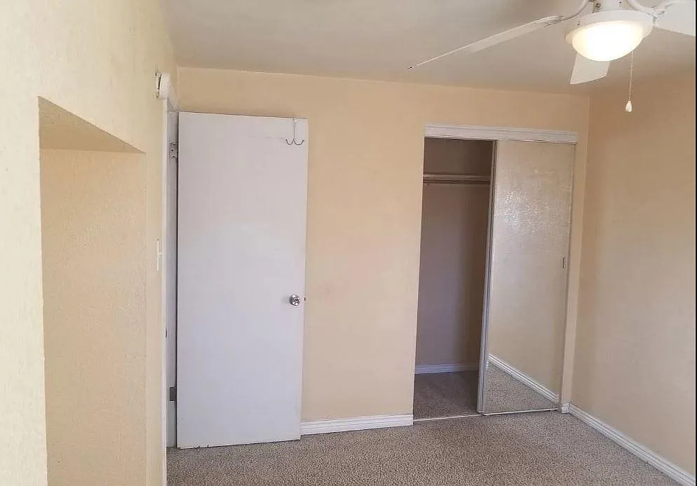 2 bed, 1.5 bath, 754 sqft, $1,800 — Photo 4
