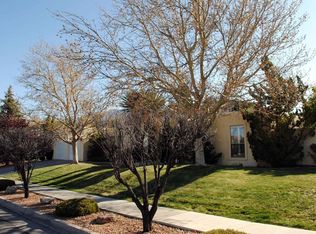 5008 Larchmont Dr NE, Albuquerque, NM 87111