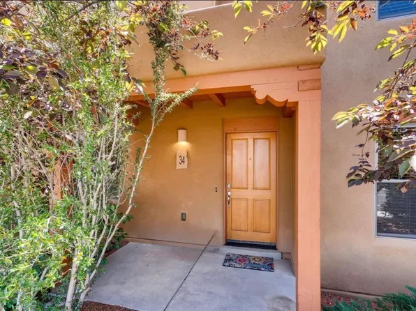34 Vista Precioso, Santa Fe, NM 87507