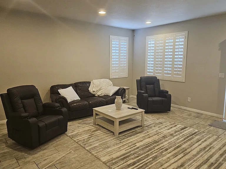 5749 Country Lake Ln — Photo 14