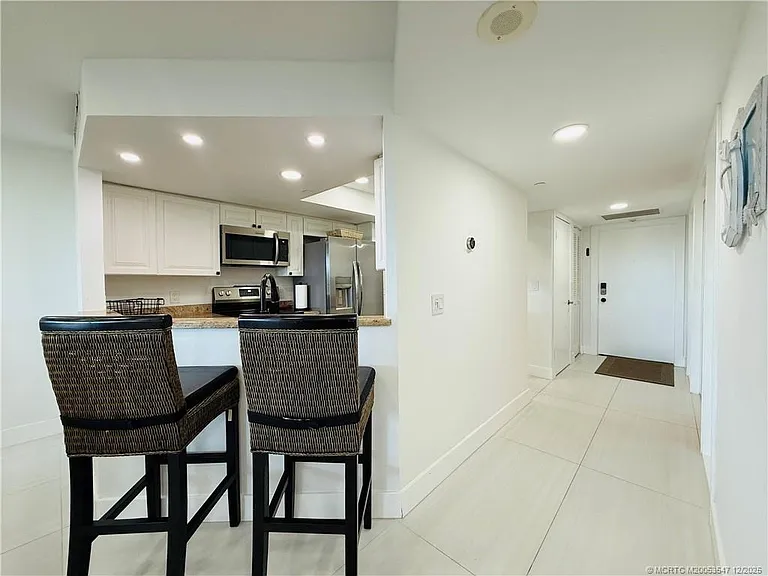 8800 S Ocean Dr #102 — Photo 79