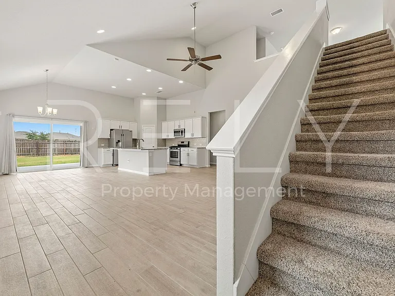 2412 Star Hill Rnch — Photo 29