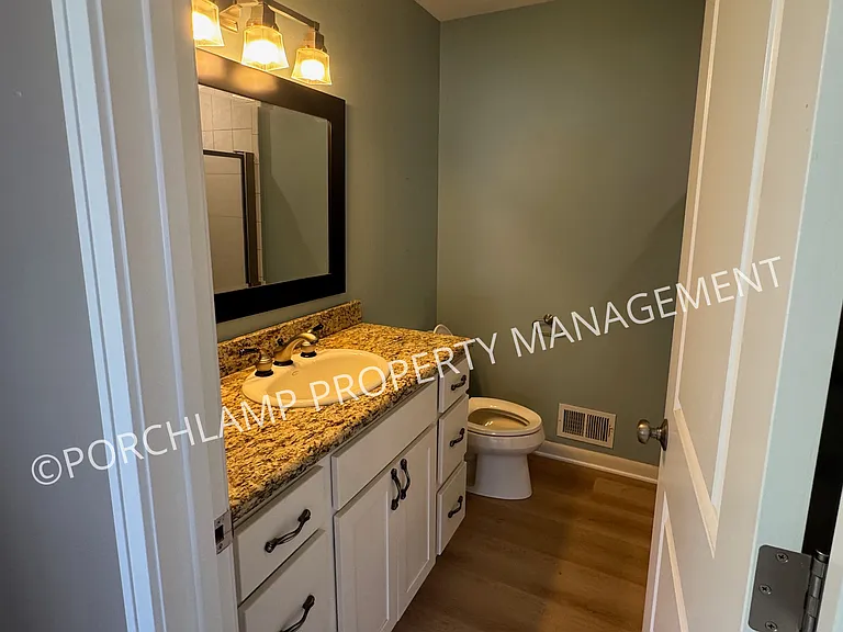 15770 Connelly Ave — Photo 11