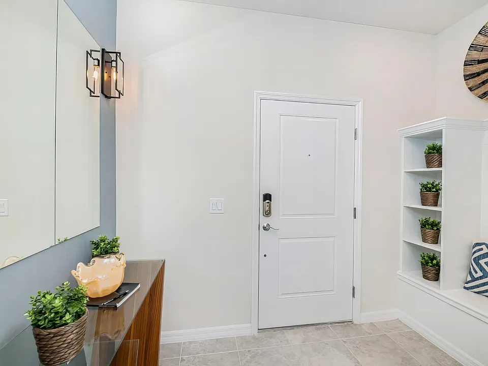 7427 Oakmoss Loop
