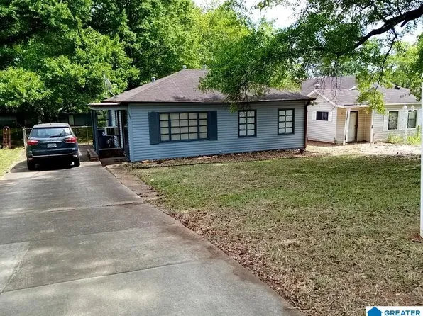 1551 27th Ave N, Hueytown, AL 35023