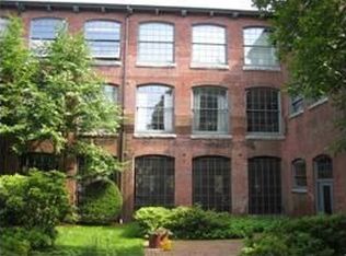 555 S Main St APT 311, Providence, RI 02903
