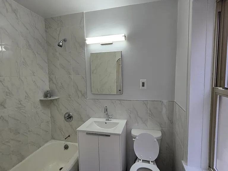 48-24 43rd St #5K — Photo 7