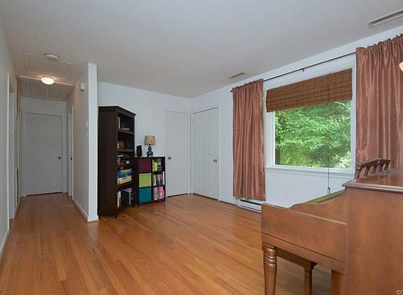 5th image of 9210 Lydell Dr