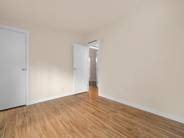 6159 Cedar Ln — Photo 17