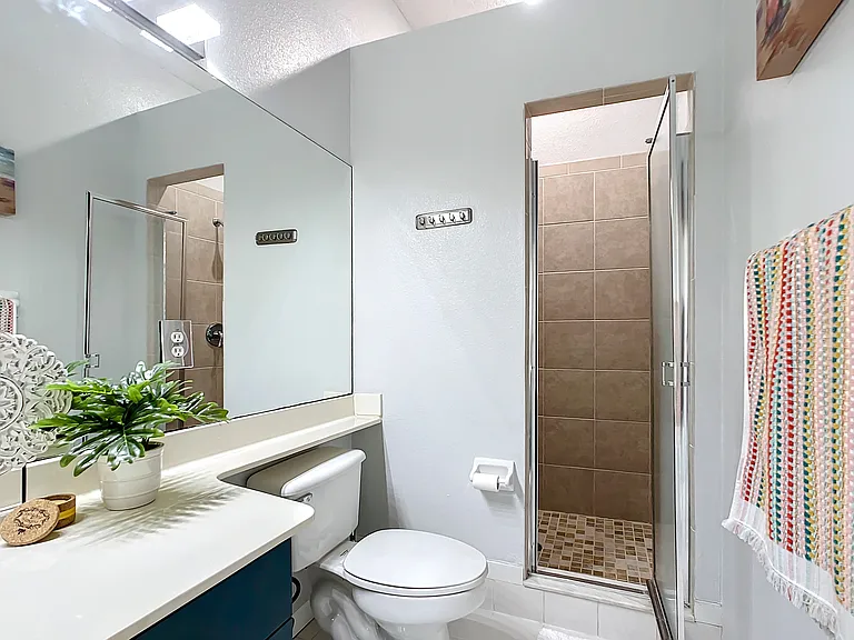 1117 Pinellas Bayway S #403 — Photo 12
