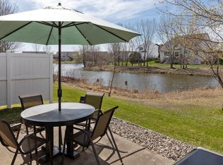 7938 Heinbuch Trl, Woodbury, MN 55125