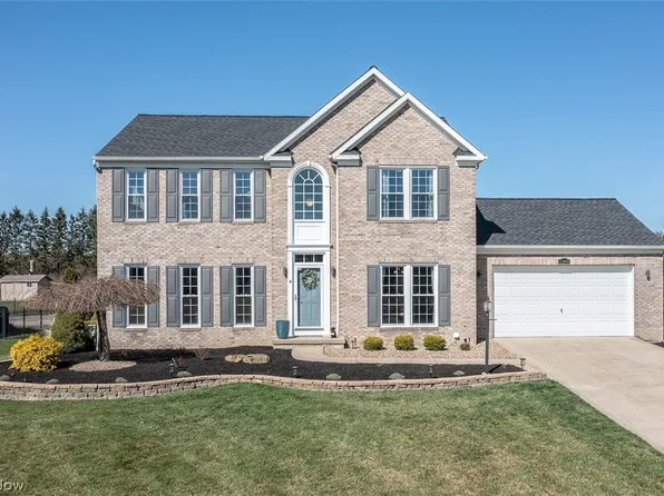 5399 Charleston Dr, Valley City, OH 44280