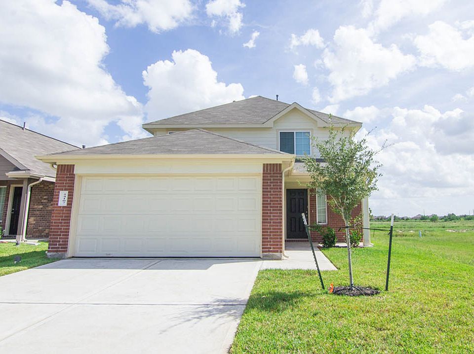 1st image of 24107 Treviso Gardens Dr