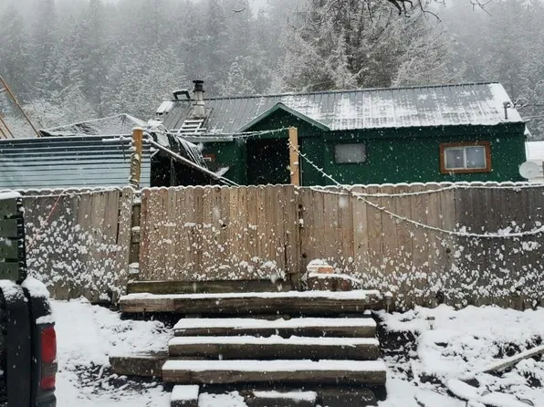 350 N Pine St, Peck, ID 83545