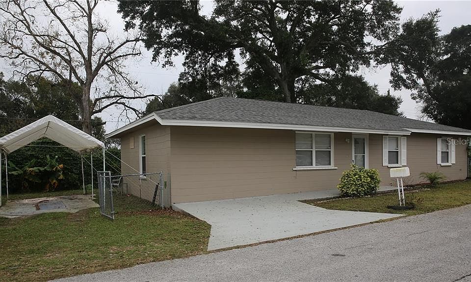 1st image of 1707 Blossom Cir E