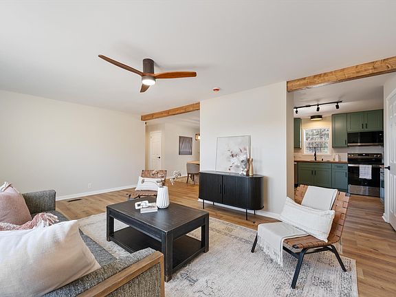 2nd image of 1771 Monsanto Rd