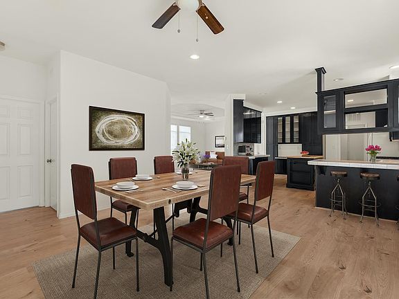 2nd image of 1085 Tasman Dr Spc 564