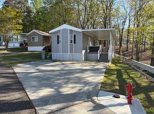 121 Williams Dr, Dadeville, AL 36853