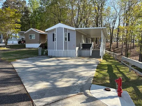 121 Williams Dr, Dadeville, AL 36853