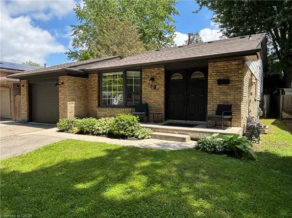 39 Forestgate Dr, Hamilton, ON L9C 6A4
