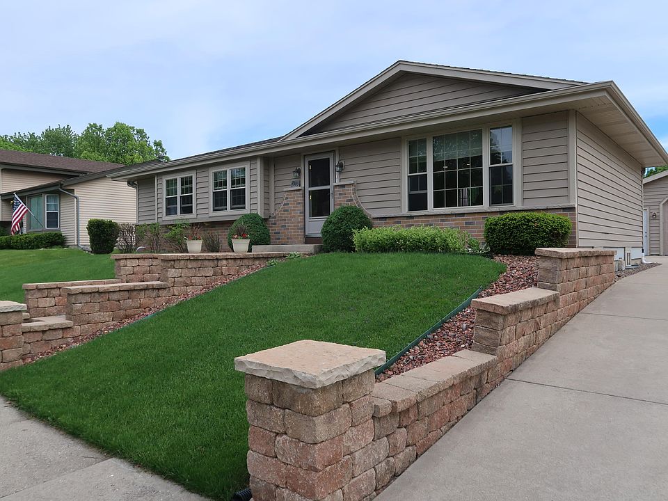 1st image of 2305 Imperial Ln
