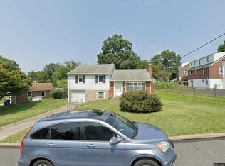 404 Paddock Rd, Havertown, PA 19083
