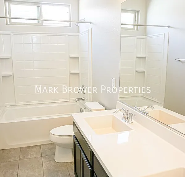 2268 S Henry Ln — Photo 14