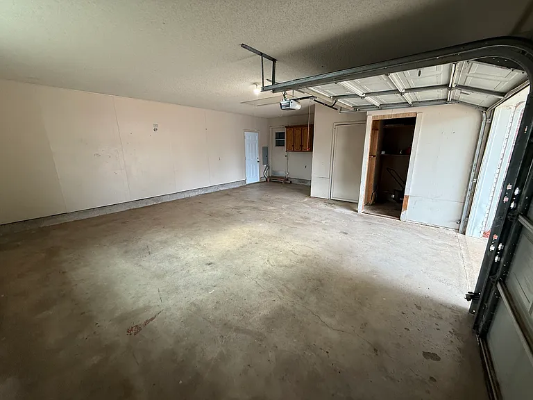 501 Palais Ave — Photo 10