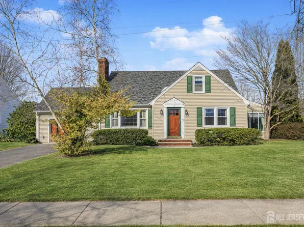 125 Garretson Cir, Milltown, NJ 08850