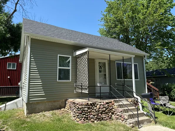 410 S Vine St #A, Maryville, MO 64468