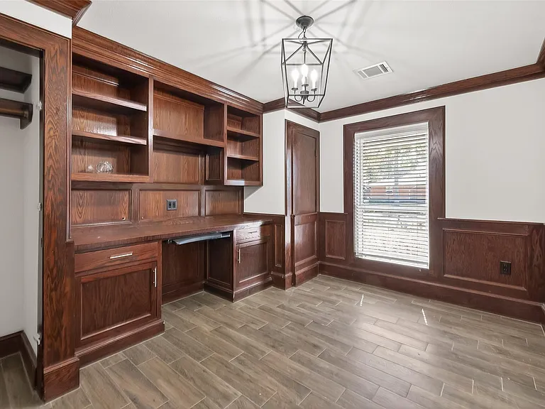10054 Cedardale Dr — Photo 39