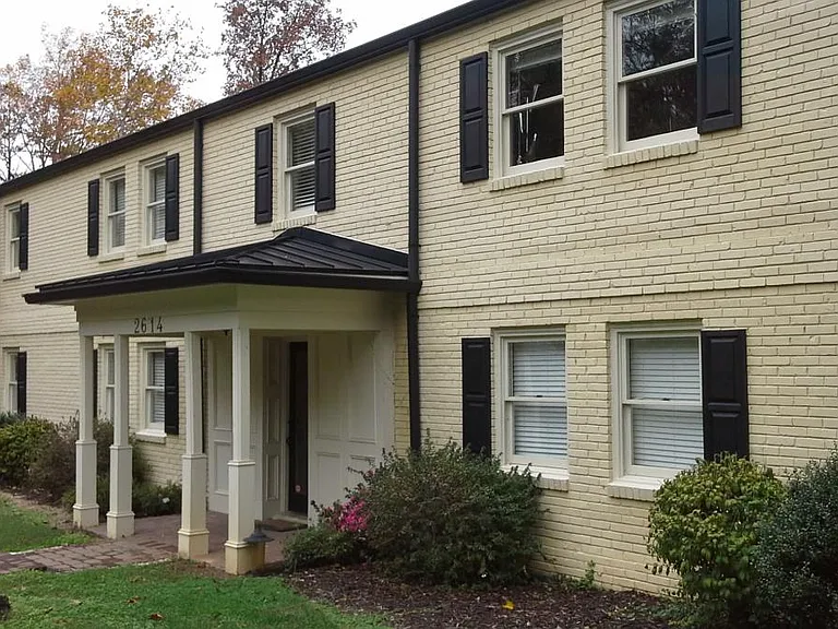2614 Cartier Dr — Photo 2