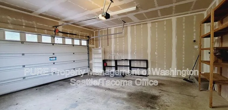 2354 Walnut Rd NW — Photo 24