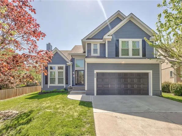 16249 W 156th Ter, Olathe, KS 66062