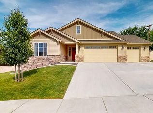 1824 Rylee Dr, Richland, WA 99352