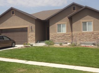 432 W Appaloosa Dr, Saratoga Springs, UT 84045