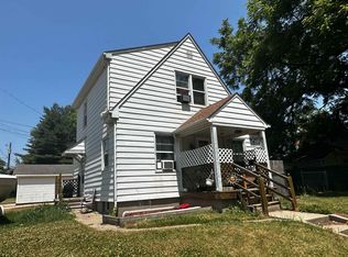 1108 E 3rd St, Sterling, IL 61081