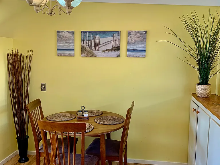 3433 Trinity St — Photo 7