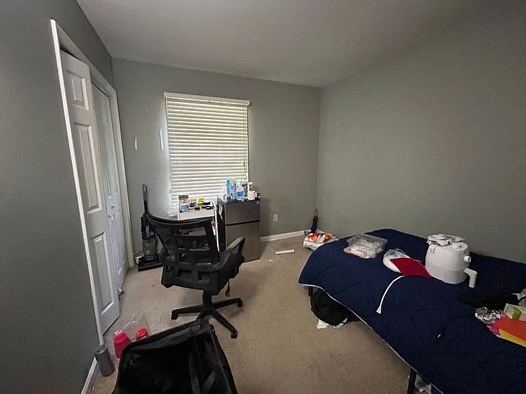 129 Huntington Ln — Photo 10