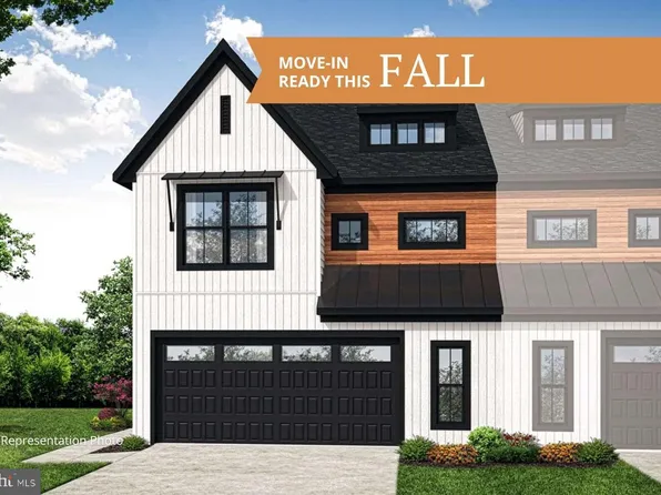577 Sweet Honey Ln, Mechanicsburg, PA 17055