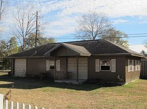 2nd image of 50 Heritage Dr