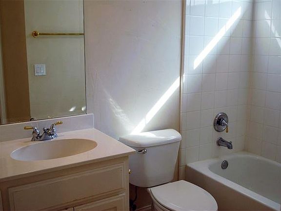 5th image of 6008 Hickory Stick Ln