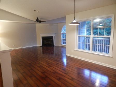 Living Room & Dining Area