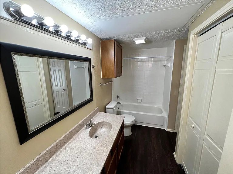 9601 Forest Ln #516 — Photo 19