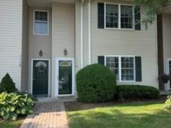 1118 Savoy Drive, Melville, NY 11747