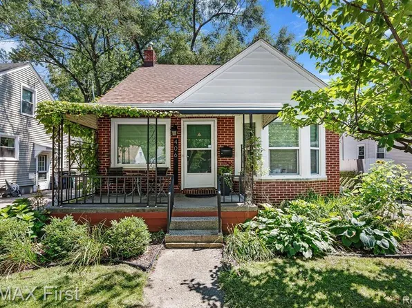 406 N Campbell Rd, Royal Oak, MI 48067