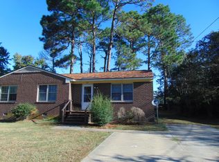 137 Dallas Rd, Goldsboro, NC 27534