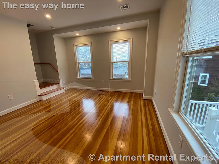 10-12 Trapelo Rd #5 — Photo 12