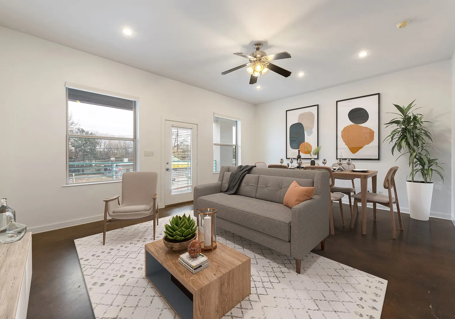 2601 East 7th Street — Photo 1
