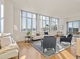 197 8th St APT 330, Charlestown, MA 02129